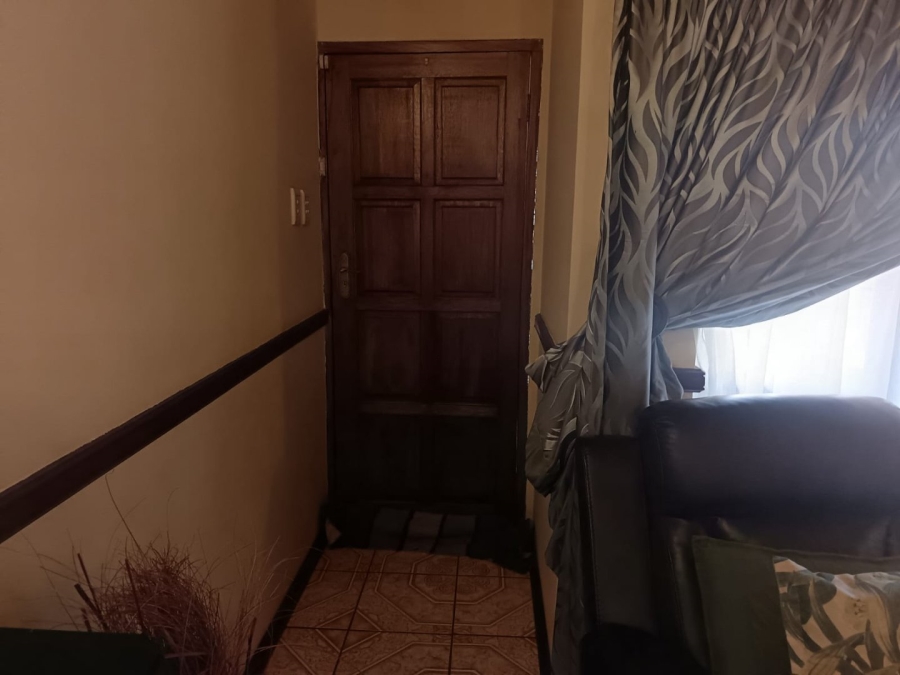 4 Bedroom Property for Sale in Minerva Gardens Northern Cape